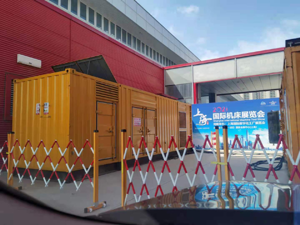 麻城发电车出租-发电机无电压或电压太低怎么办？