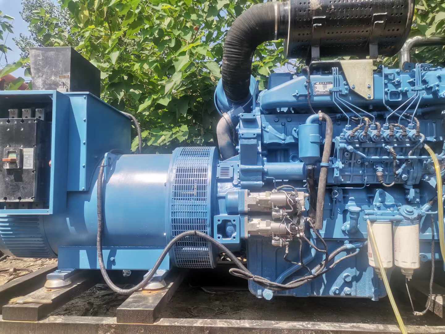 麻城详细说明降低 800kW 柴油发电机输出电流波动的方法